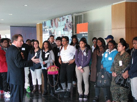 Photo: Students with Stephen Moser from the Global Network Operations Center. Photo Credit: Ellen Webner, AT&T