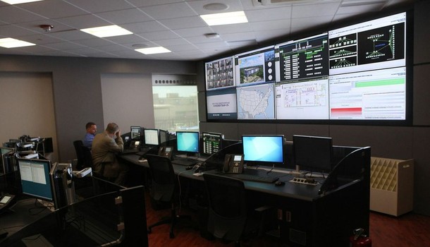 Photo: The Command Center in the Telx building Photo Credit: Telx